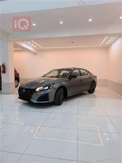 نیسان ئەلتیما